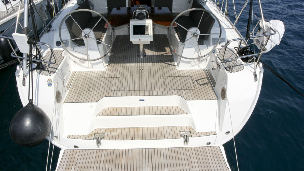YachtABC - Sailing charter Bavaria Cruiser 46 Croatia Adriatic Sea