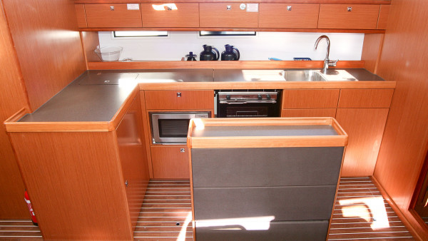 YachtABC - Sailing charter Bavaria Cruiser 46 Croatia Adriatic Sea