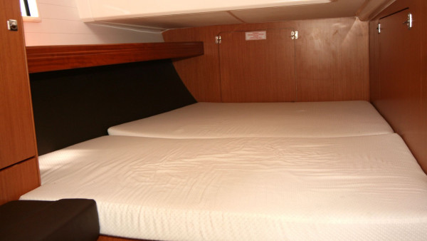 YachtABC - Sailing charter Bavaria Cruiser 46 Croatia Adriatic Sea