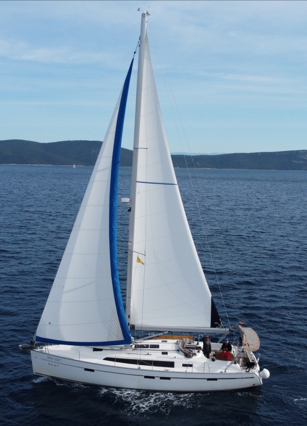 YachtABC - Sailing charter Bavaria Cruiser 46 Croatia Adriatic Sea