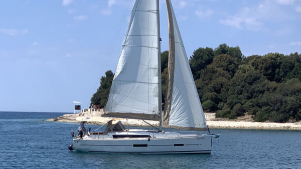 YachtABC - Lotta - Croatia - Dufour 382 GL