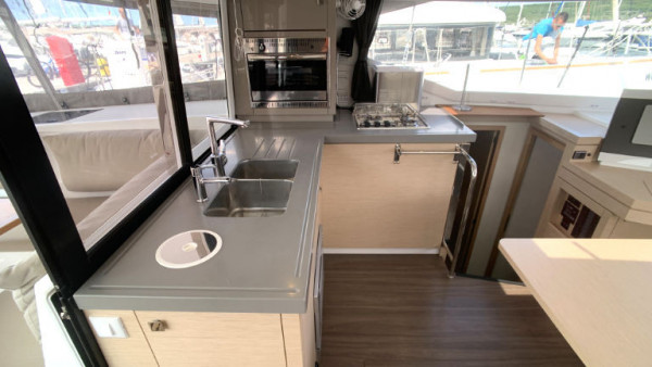 YachtABC - Idefix - Croatia - Fountaine Pajot Lucia 40 - 3 cab.
