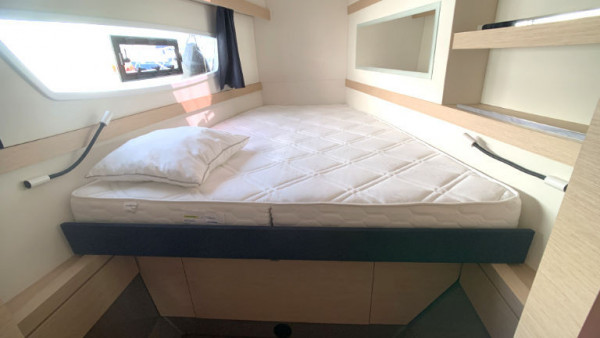 YachtABC - Idefix - Croatia - Fountaine Pajot Lucia 40 - 3 cab.
