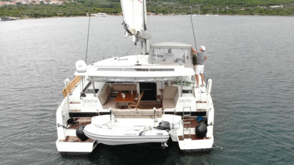 YachtABC - Idefix - Croatia - Fountaine Pajot Lucia 40 - 3 cab.
