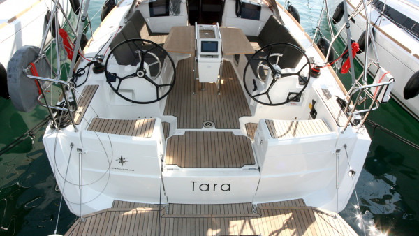 YachtABC - Tara - Croatia - Sun Odyssey 389 - 2 cab.