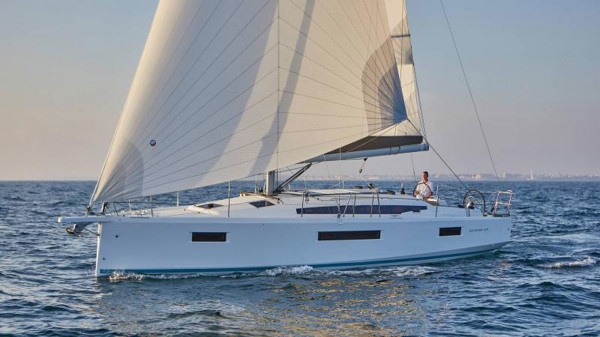 YachtABC - Lara - Croatia - Sun Odyssey 410 - 3 cab.
