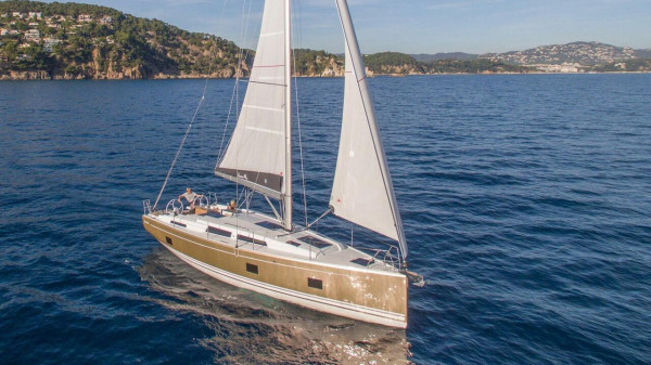 YachtABC - Seahawk - Croatia - Hanse 418 - 3 cab.