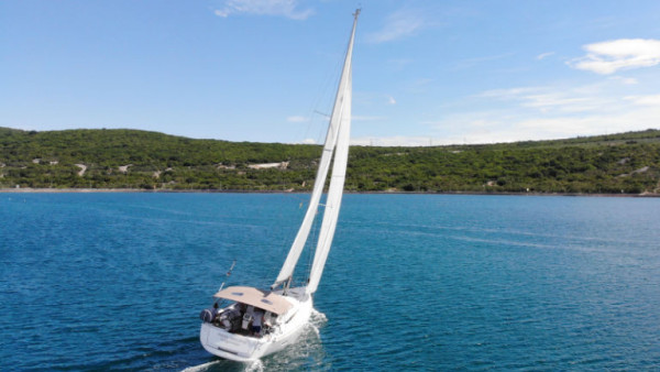 YachtABC - Happy Welcome - Croatia - Sun Odyssey 419