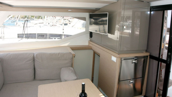 YachtABC - Luna Rosa II - Croatia - Fountaine Pajot Lucia 40