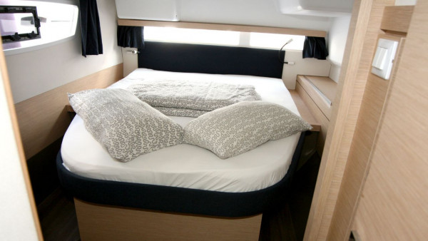 YachtABC - Luna Rosa II - Croatia - Fountaine Pajot Lucia 40