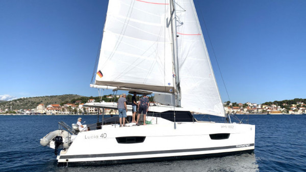 YachtABC - Leon - Croatia - Fountaine Pajot Lucia 40