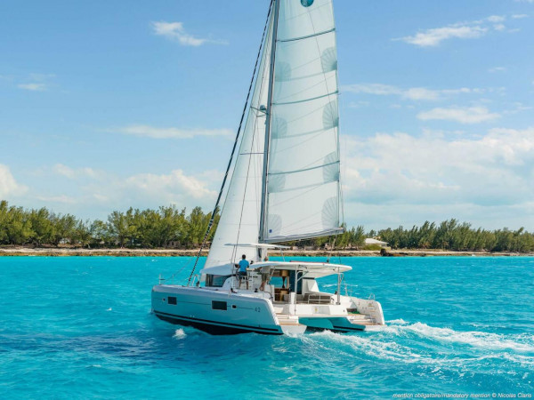 YachtABC - Dream of Liberty - Croatia - Lagoon 42 - 3 + 1 cab.