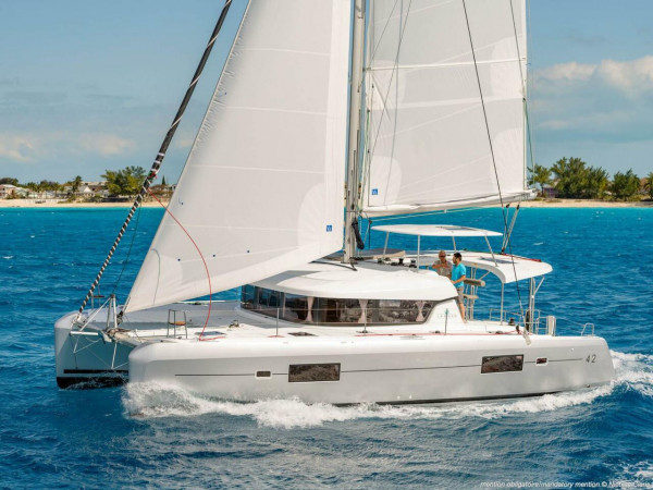 YachtABC - Dream of Liberty - Croatia - Lagoon 42 - 3 + 1 cab.