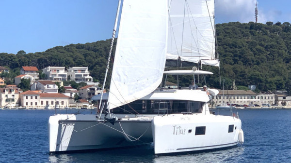 YachtABC - Titus - Croatia - Lagoon 42 OW