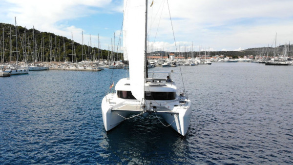 YachtABC - Titus - Croatia - Lagoon 42 OW