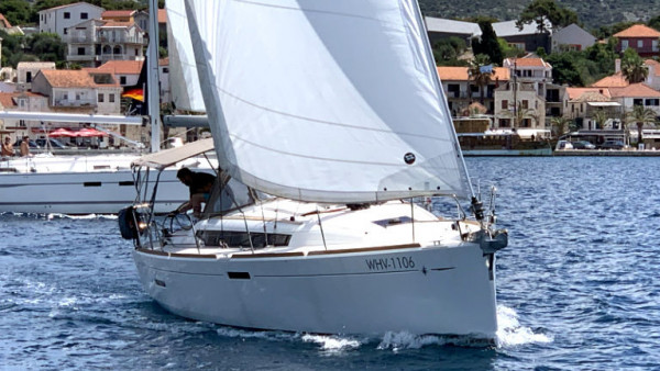 YachtABC - Amadeus - Croatia - Sun Odyssey 389