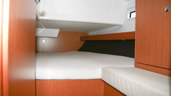 YachtABC - Maestral - Croatia - Bavaria Cruiser 41 - 3 cab.