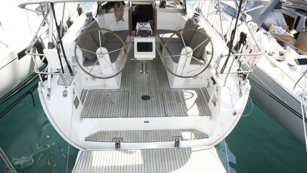 YachtABC - Maestral - Croatia - Bavaria Cruiser 41 - 3 cab.