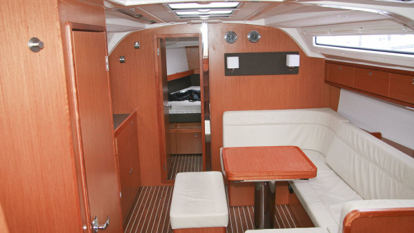 YachtABC - Maestral - Croatia - Bavaria Cruiser 41 - 3 cab.