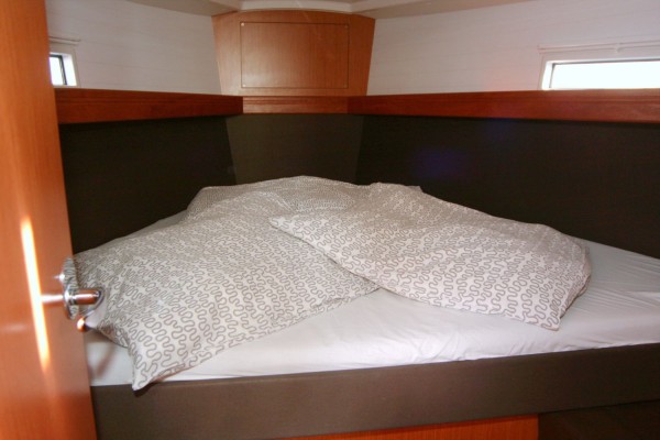 YachtABC - Bibi - Croatia - Bavaria Cruiser 37 - 3 cab.