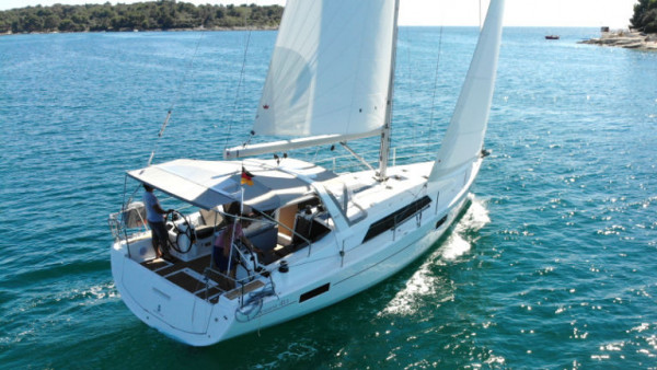 YachtABC - Frankfurt - Croatia - Oceanis 41.1