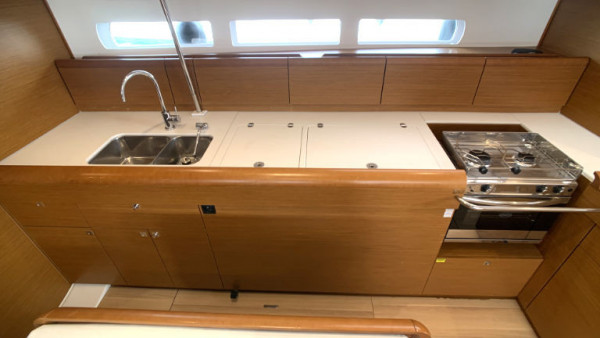 YachtABC - Elsa - Croatia - Sun Odyssey 519 - 5 + 1 cab.