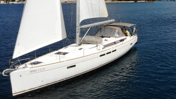 YachtABC - Elsa - Croatia - Sun Odyssey 519 - 5 + 1 cab.