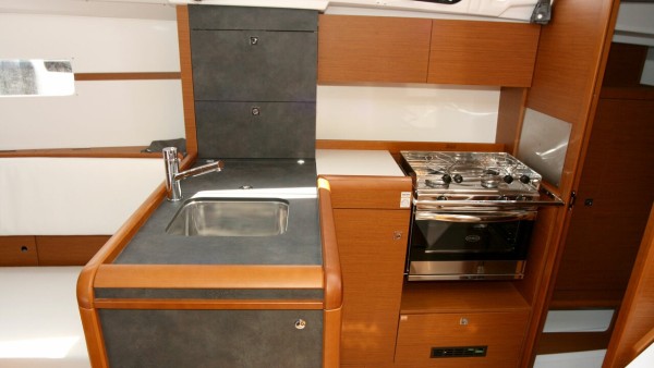 YachtABC - Marie - Croatia - Sun Odyssey 349 - 2 cab.